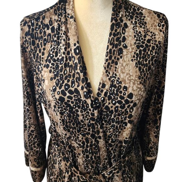 Linea Donatella Wrap Cheetah Animal Print Bathrobe Size S/M - Picture 2 of 6